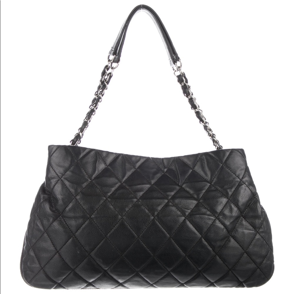 Chanel. Cavier black tote